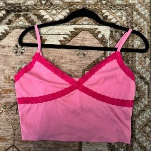 URBAN PINK CROP TOP
